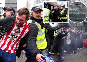 آشوب قبل از دربی داغ فوتبال انگلیس (عکس)