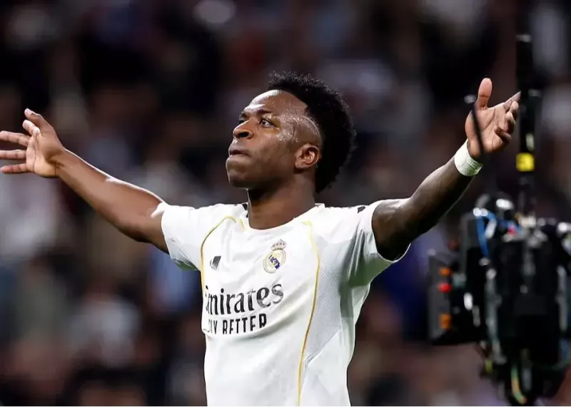 وینی بزرگ‌تر و بهتر از آن است که از رئال برود