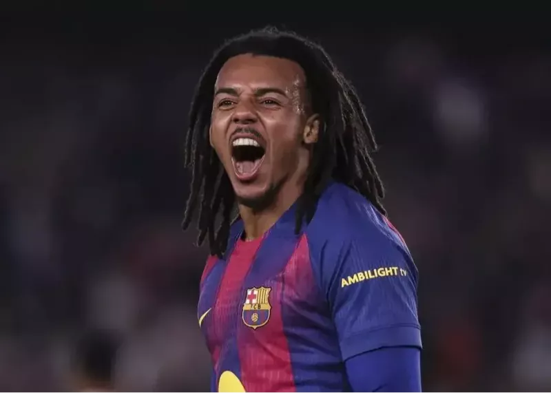 آخرین اختراع فلیک قبل از جدال مرگ و زندگی