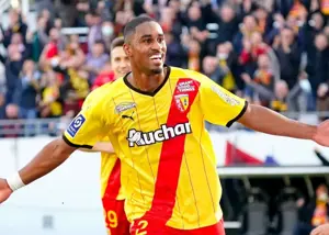 ستاره تیم دوم فرانسه هم‌تیمی امید ابراهیمی شد