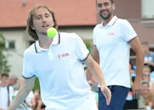 مودریچ به خاطر رفیقش تا میامی رفت! (عکس)