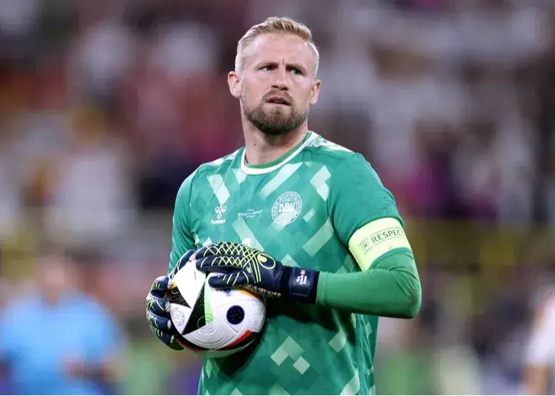 مبارزه جانانه اشمایکل: من خداحافظی نمیکنم