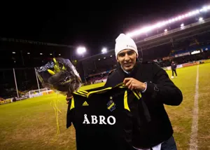  مهاجم جنجالی پرسپولیس مربی شد