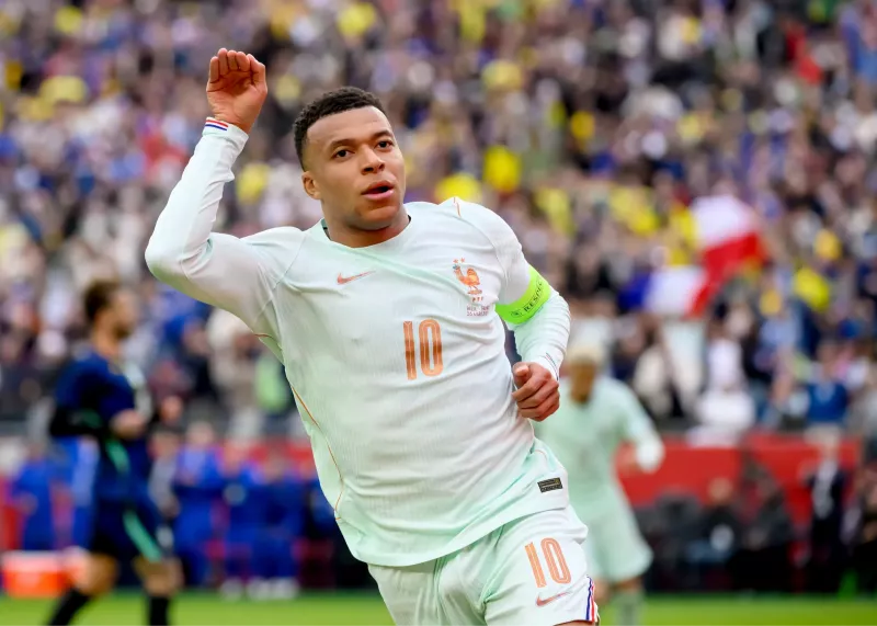 برزیل ۱-۲ فرانسه | امباپه آنچلوتی را به زانو درآورد!