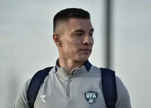 اورونوف، سرگیف و اشورماتوف چگونه می‌توانند بروند؟