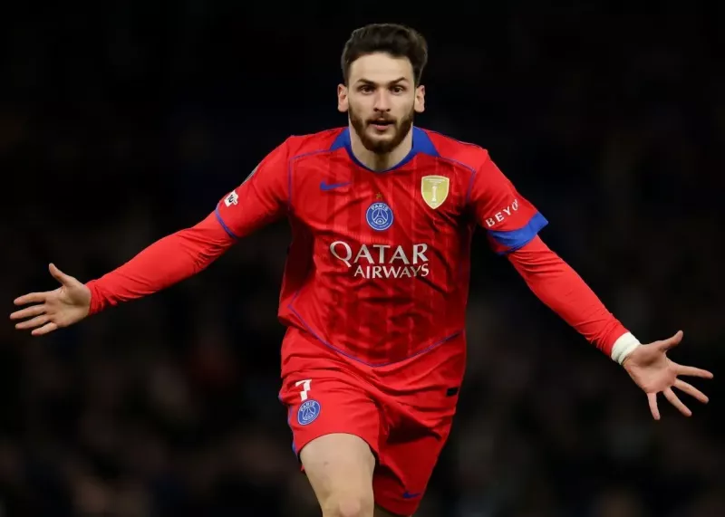 پدر کوارتسخلیا: پسرم تکان نمی‌خورد!