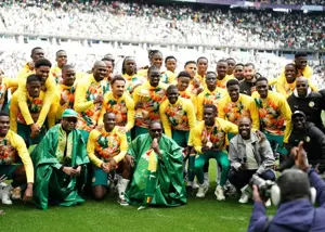 عصیان سنگال: دور افتخار با جام قهرمانی!