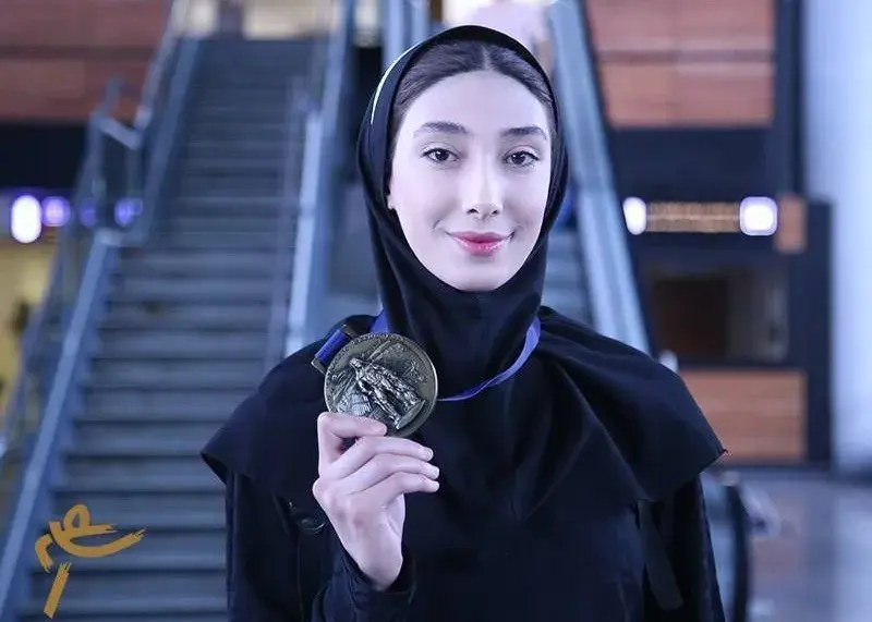 نعمت‌زاده: خاک ایران را با هیچ چیز عوض نمی‌کنم
