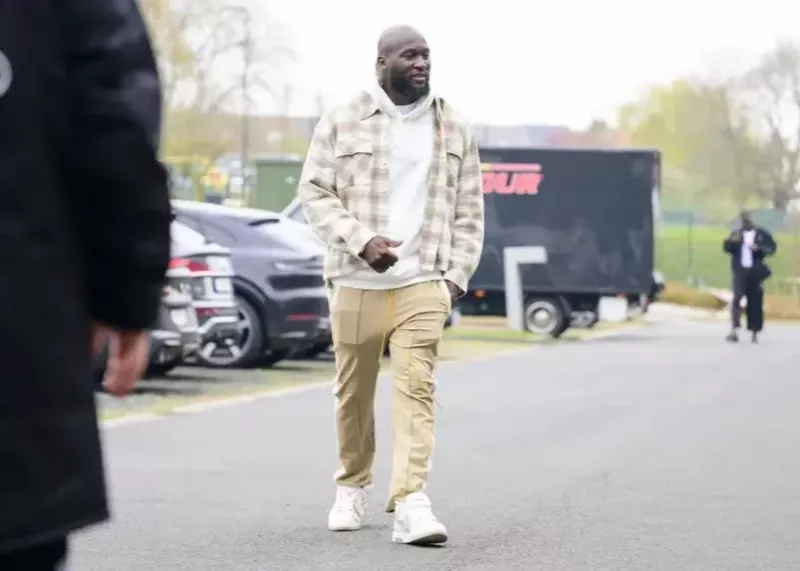 لوکاکو فرار از ناپولی را تکذیب کرد