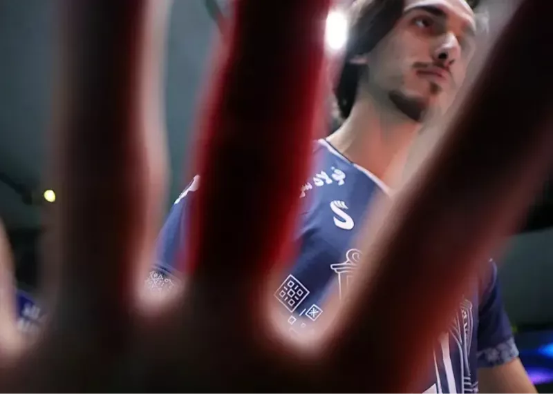 ‌پدیده جدید والیبال ایران با ٢٢ امتیاز سرویس