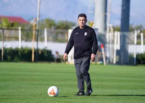 برنامه مهم قلعه‌نویی در صورت عدم ازسرگیری لیگ