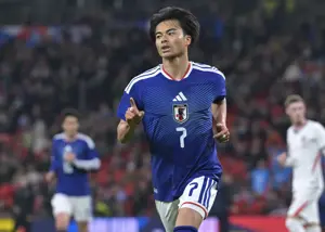 میتوما: مطمئن بودم انگلیس را می‌بریم