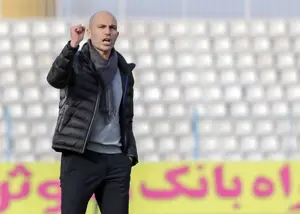 بیاتی‌نیا: به مهاجمان تیم ملی تبریک می‌گویم