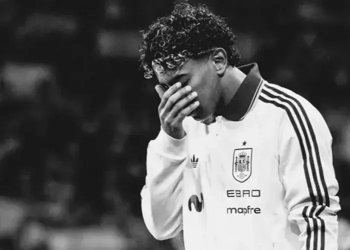 یامال سکوتش را شکست: من مسلمانم، الحمدلله