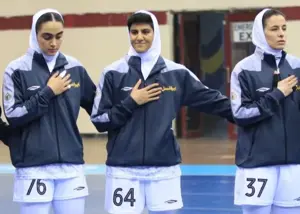 نمی‌توانند اراده پولادین ما را درهم بشکنند