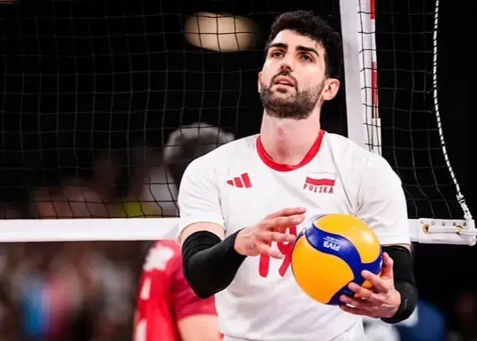 شوک به لهستان: خداحافظی یک ستاره در ٣١ سالگی 