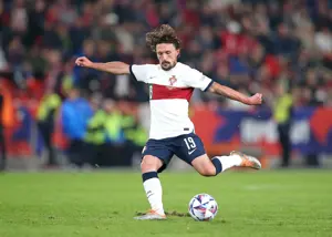 رسمی: ملی‌پوش پرتغالی پس از دو سال تیم پیدا کرد