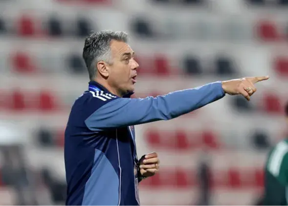 اعتراض به ندادن کارت قرمز، قبل از اخراج سعید عزت