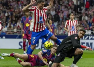 بارسا بدون کارت قرمز نمی‌توانست ما را ببرد!