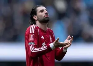 خشم لیورپولی‌ها از رفتار عجیب سوبوسلای پس از باخت!