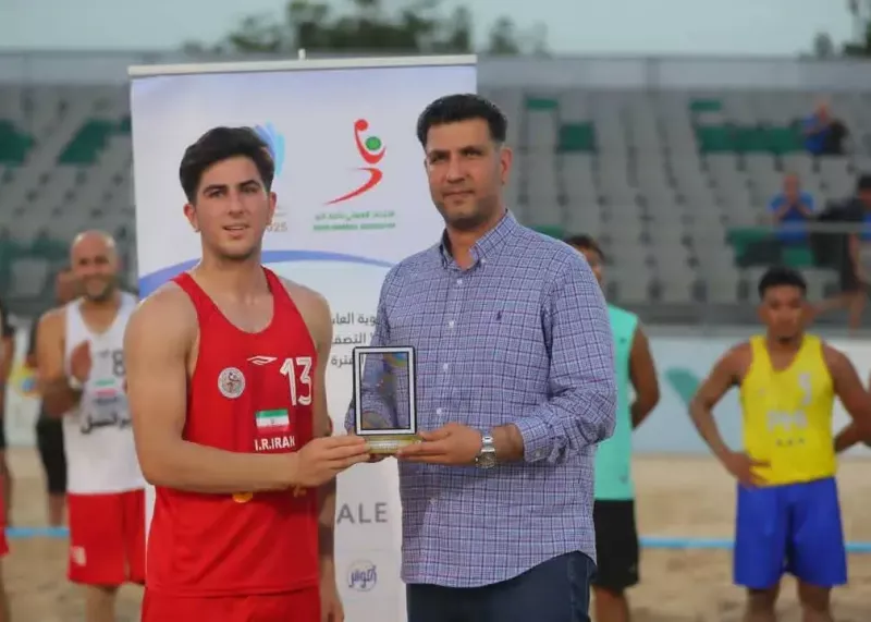 ساحلی بازان برای شاد کردن دل مردم هم قسم شدند