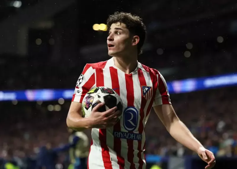 پاسخ تند رئیس اتلتیکو به شایعه علاقه بارسلونا!