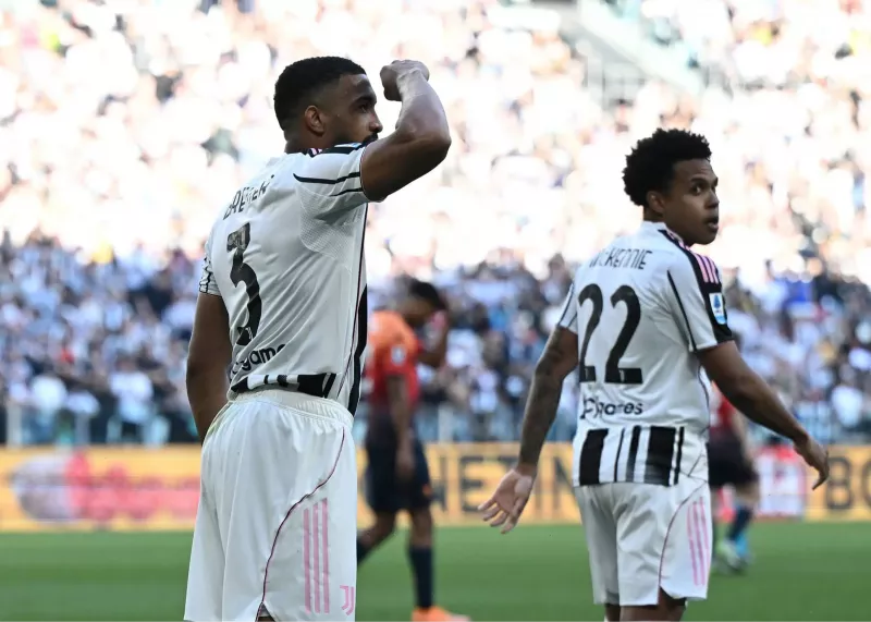 یوونتوس 2-0 جنوا | ده‌روسی در تورین زانو زد