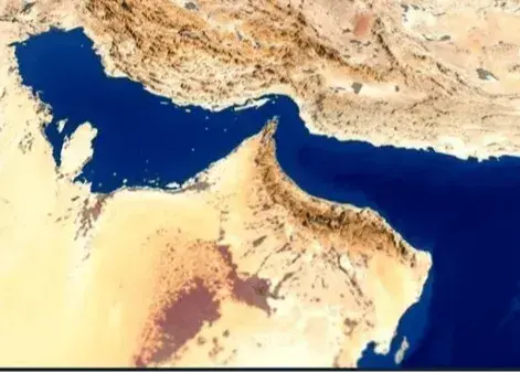 تنگه هرمز نظم پولی جهان را تغییر ‌می‌دهد