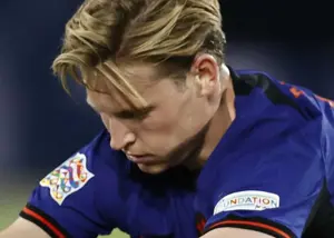 دی‌یونگ آماده بازگشت: نقشه استراتژیک بارسا برای دربی