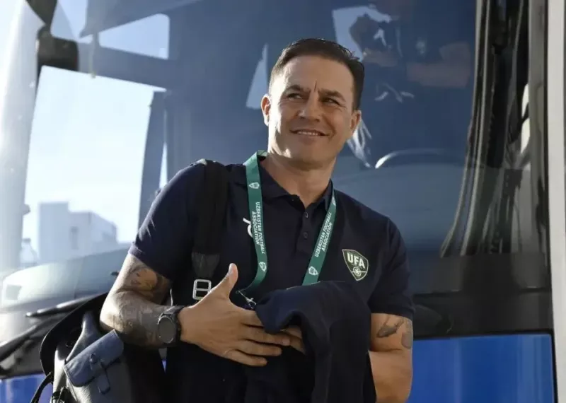 دستور کاناوارو: پنج ستاره ازبک از لیگ ایران رفتند!