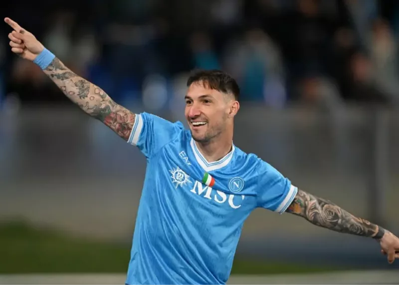 ناپولی ۱-۰ میلان | سبقت کونته از آلگری 