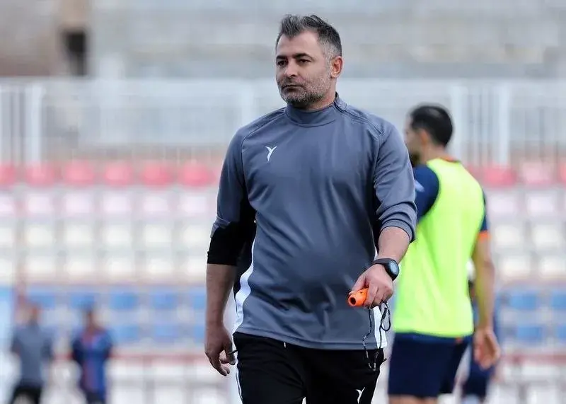 ابراهیمی: برای ادامه لیگ نباید به تیمی ظلم شود