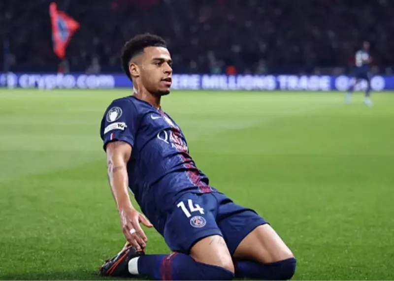 لیورپول خوش‌شانس بود که شش‌تایی نشد!