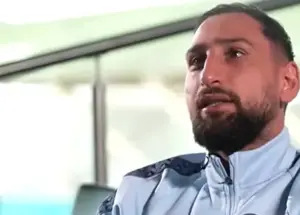 اشکهای دوناروما: من مسئولم ولی باجگیر نیستم