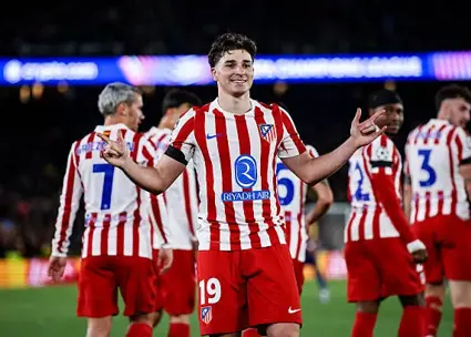 جادوی عنکبوت: گردگیری از دروازه کورتوا و خوان گارسیا