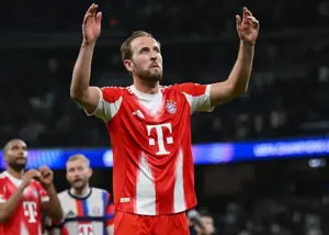 تصویر کین مقابل سکوهای برنابئو جنجال‌برانگیز شد