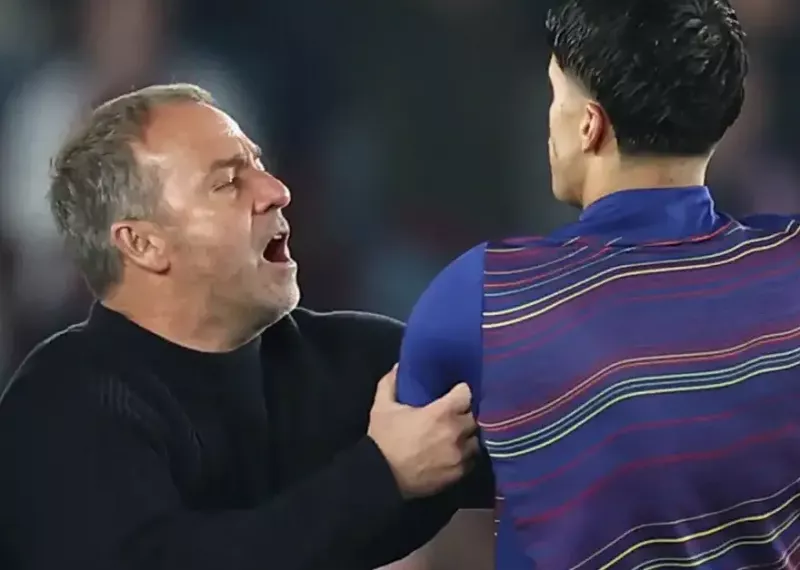 ناراحتی لواندوفسکی از تصمیم هانسی فلیک 