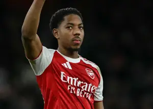 تغییرات بزرگ: پنج ستاره در فهرست فروش آرسنال