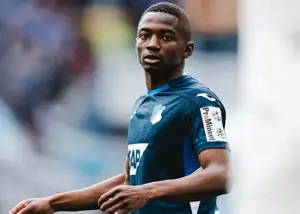 وینگر ناشناس آفریقایی جانشین صلاح می‌شود