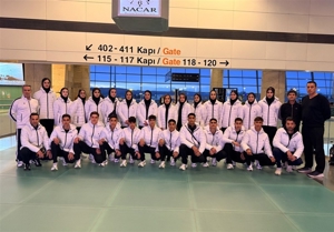 کاروان تکواندو هرمز به ازبکستان رسید