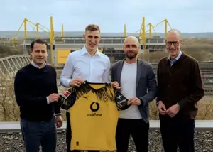 رسمی: اشلوتربک با دورتموند 5 ساله تمدید کرد