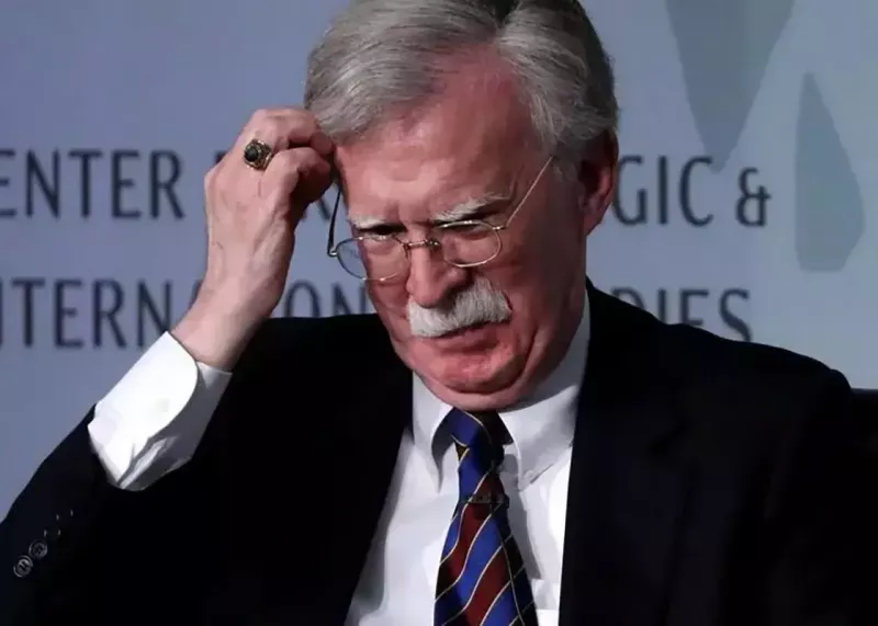 انتقاد بولتون از اعزام ونس به مذاکرات با ایران!