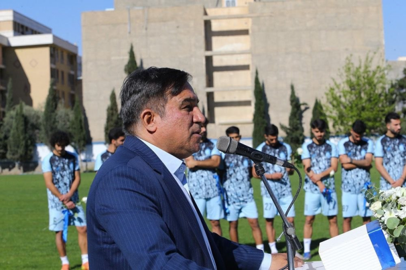 خارجیهای استقلال جایی نمیروند