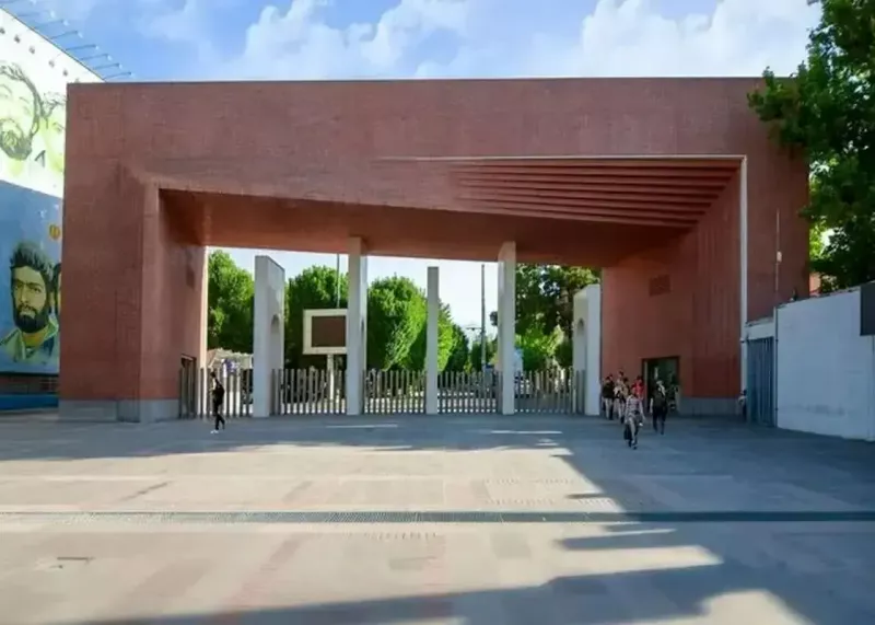 تردد در دانشگاه شریف ممنوع شد