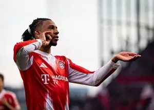 اولیسه شرور شد: رقص روی اعصاب هامبورگی‌ها