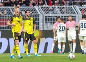 خشم دورتموند از شورش سکوها علیه ستاره یاغی!