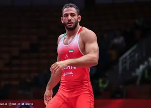 آذرپیرا نه، آرش یوشیدا قهرمان آسیا شد