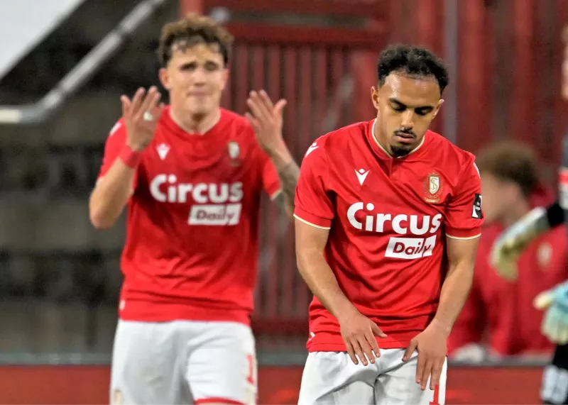 هم‌تیمی و تیرک علیه دنیس اکرت شدند!