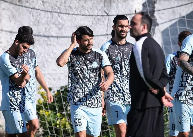 بازگشت مدافع مغضوب سهراب به تمرینات استقلال