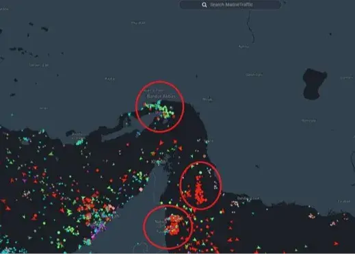 تلاش ناموفق ۲ نفت‌کش برای عبور از تنگه هرمز